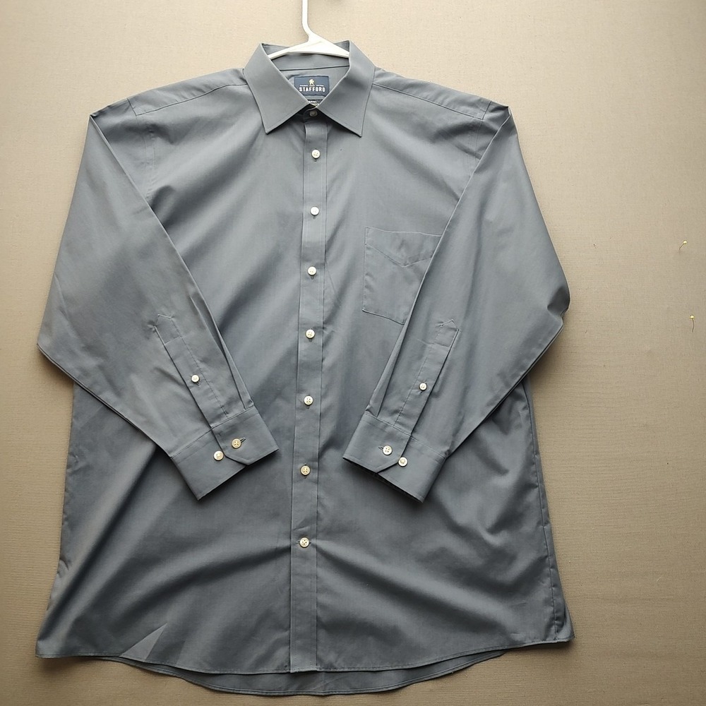 Stafford Travel Men's shirt Blue Casual Button Up Long Sleeve Pocket 17 32-33